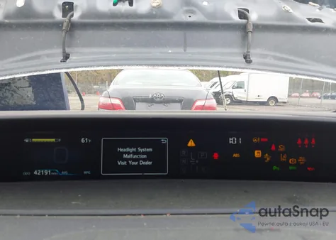 2021 Toyota Prius Prime Limited from USA, damaged, VIN JTDKAMFP0M3194485